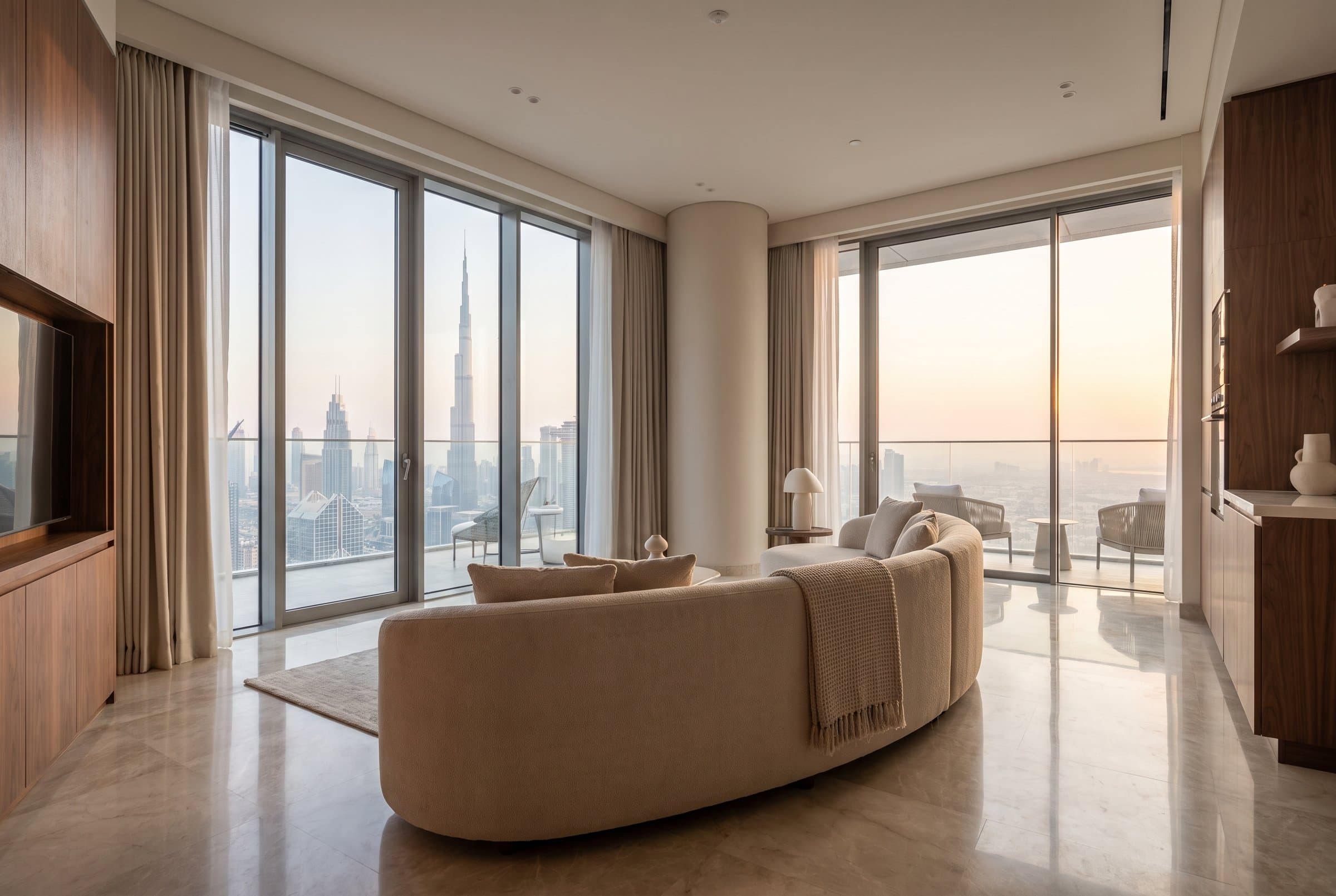 Fairway West Tower — Luxury Apartment
